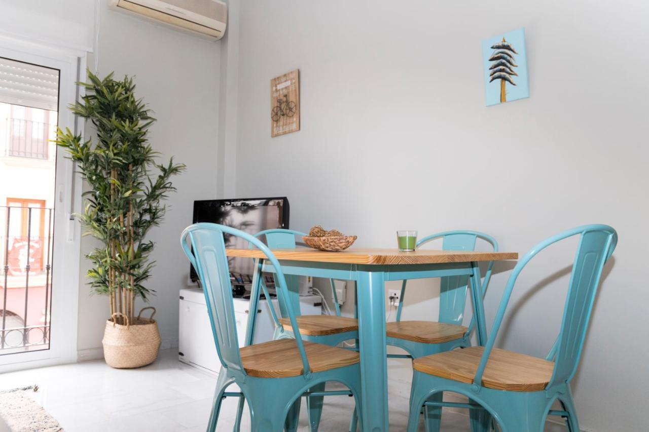 Apartamento Melina Arlu - Barrio La Victoria Malaga Exterior photo